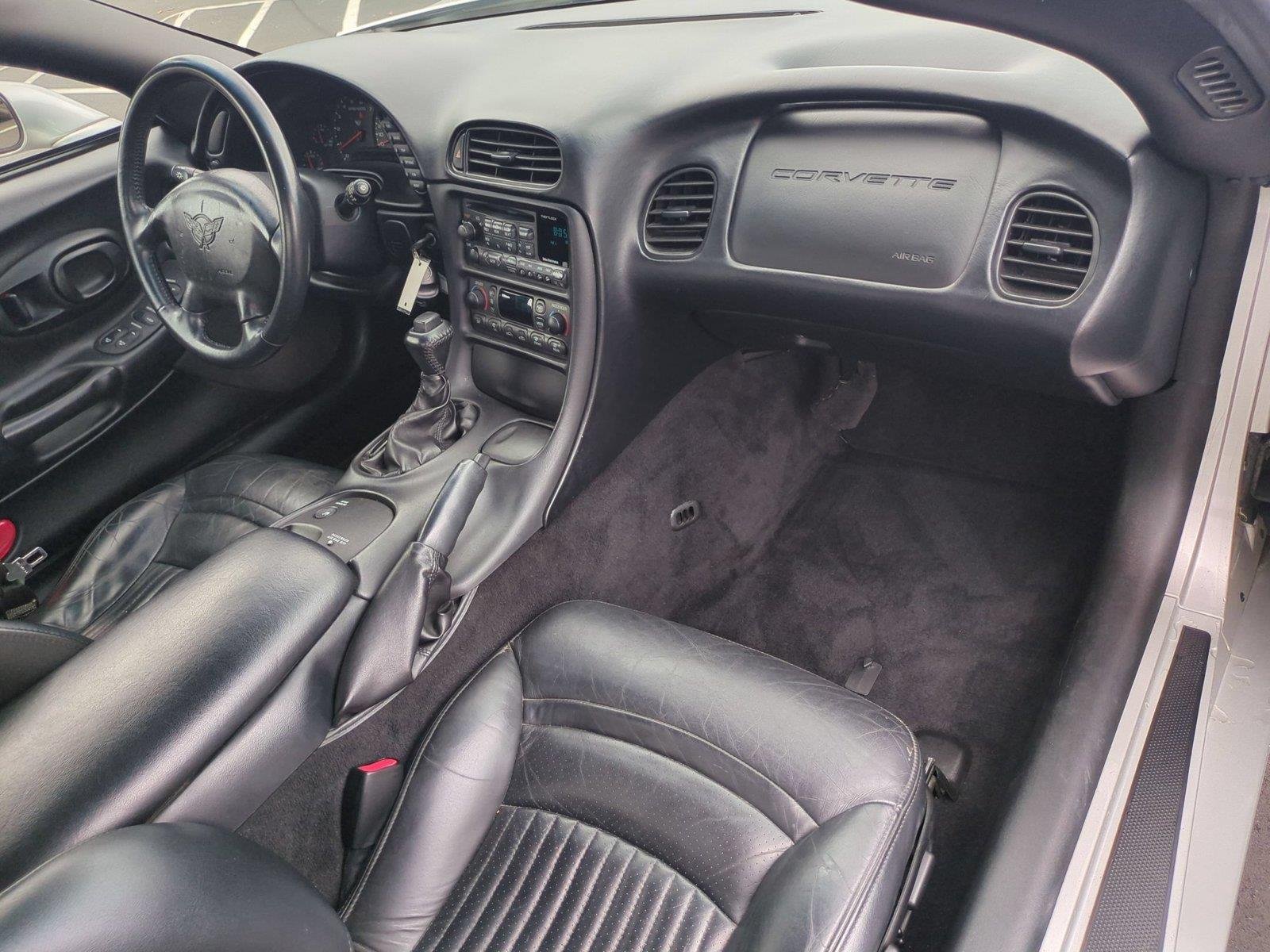 Used 2004 Machine Silver Metallic Chevrolet  image 29