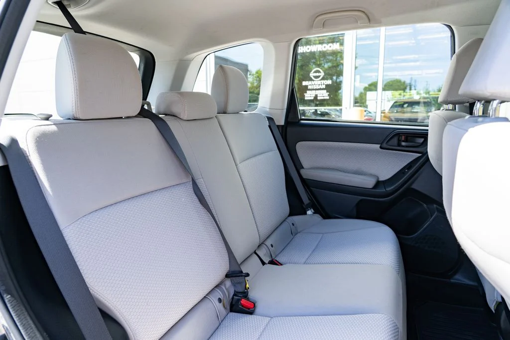 Used 2017 Gray Subaru 2.5i image 24