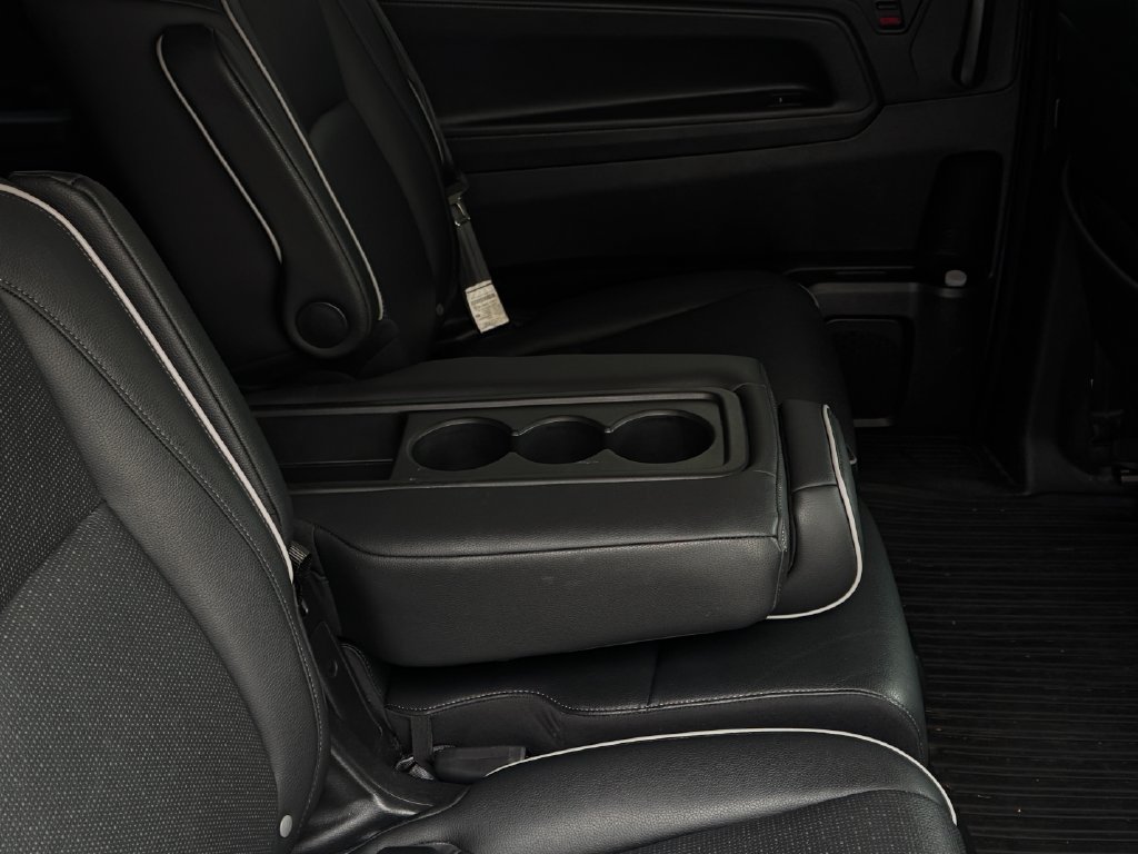 2025 Honda Odyssey Elite - Photo 28