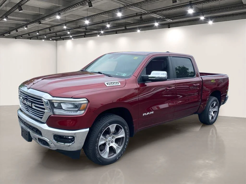 Used 2023 Delmonico Red Pearlcoat Ram Laramie image 3