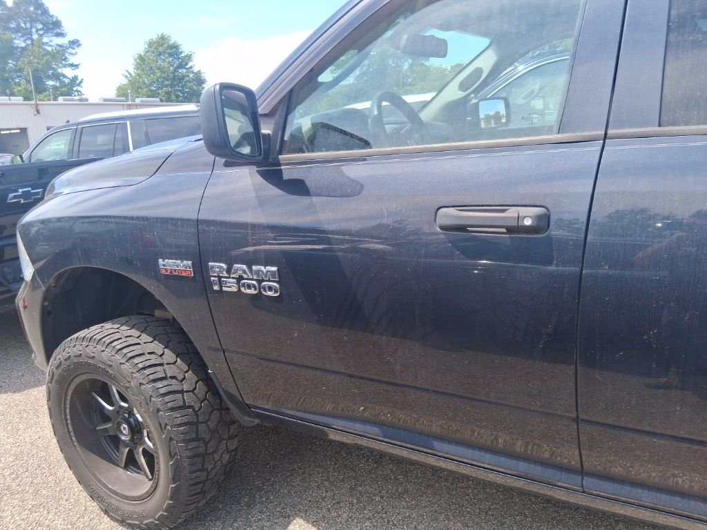 Used 2015 Gray Ram Express image 12