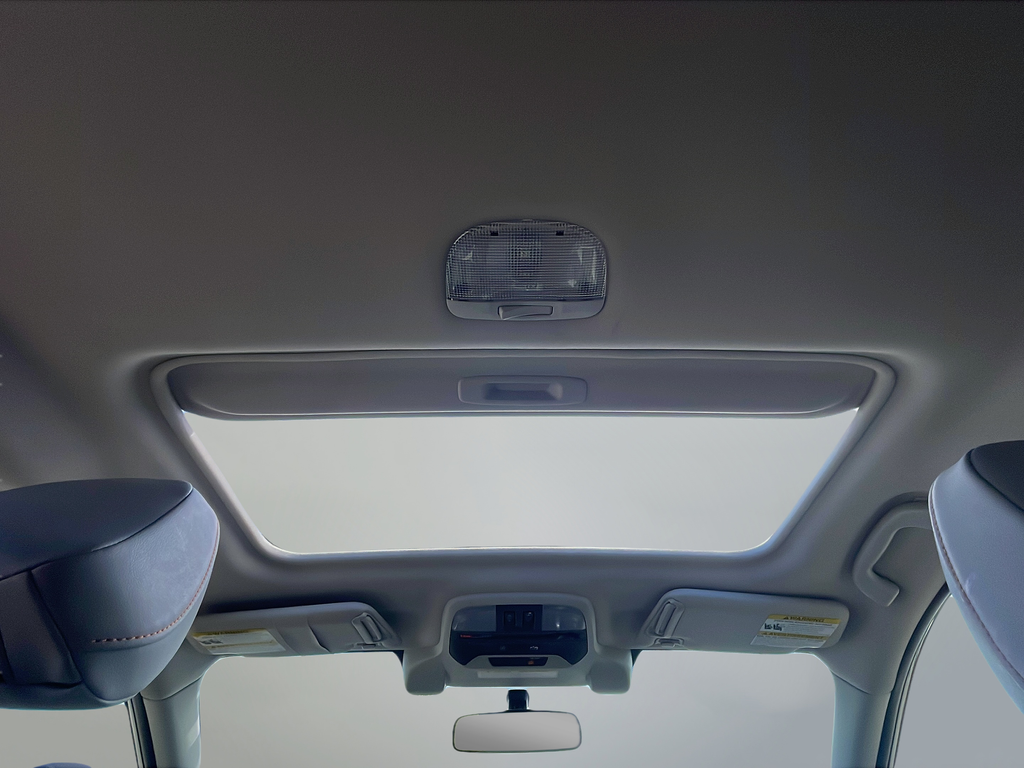 Used 2018 Gray Subaru 2.0i Limited image 16