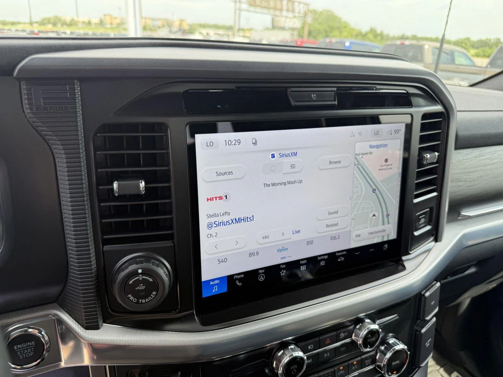 New 2026 Oxford White Ford Lariat® image 20