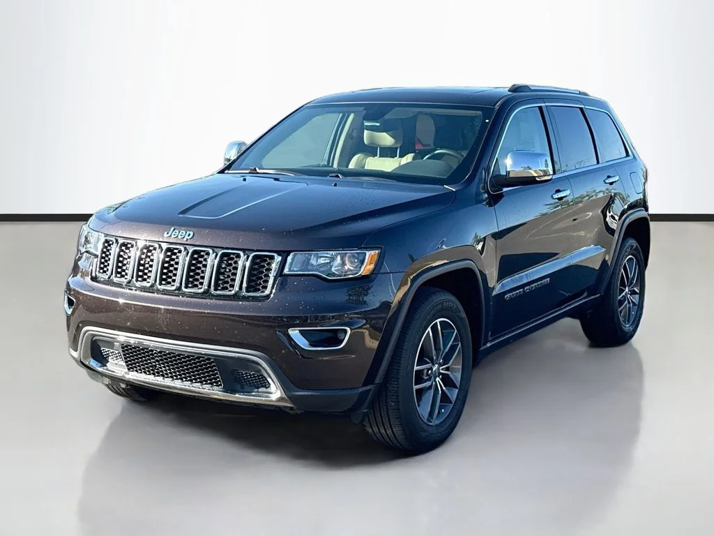 Used 2017 Brown Jeep Limited image 3