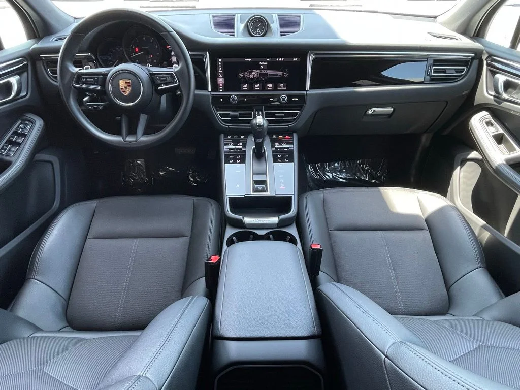 Used 2023 White Porsche Base image 28