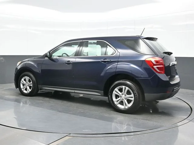 Used 2017 Blue Chevrolet LS image 3