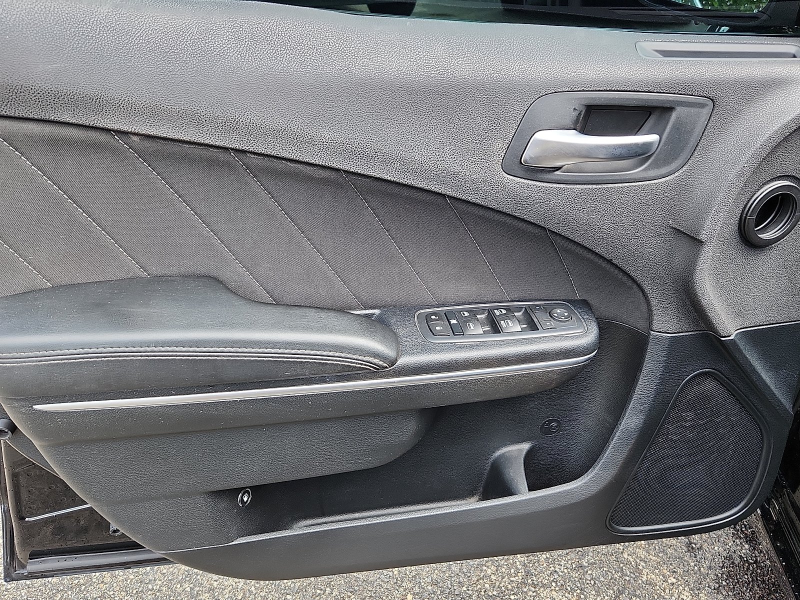 Certified Used 2016 Pitch Black Clearcoat - PX8 Dodge R/T image 12