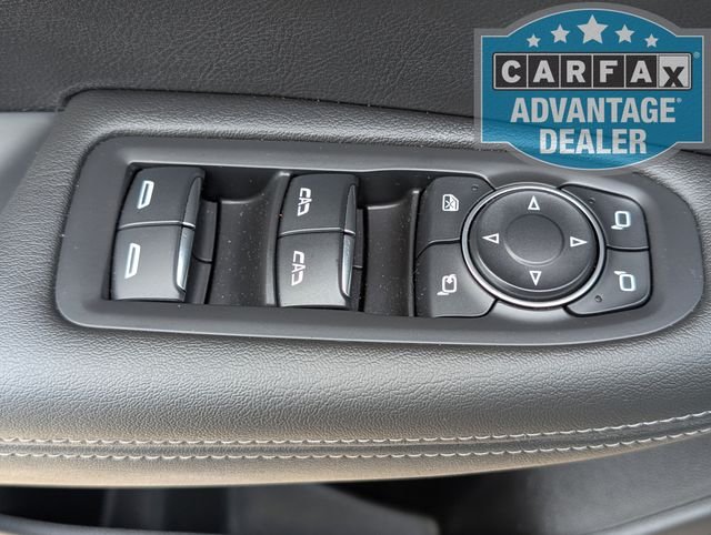 Used 2022 Satin Steel Metallic Cadillac Luxury image 19