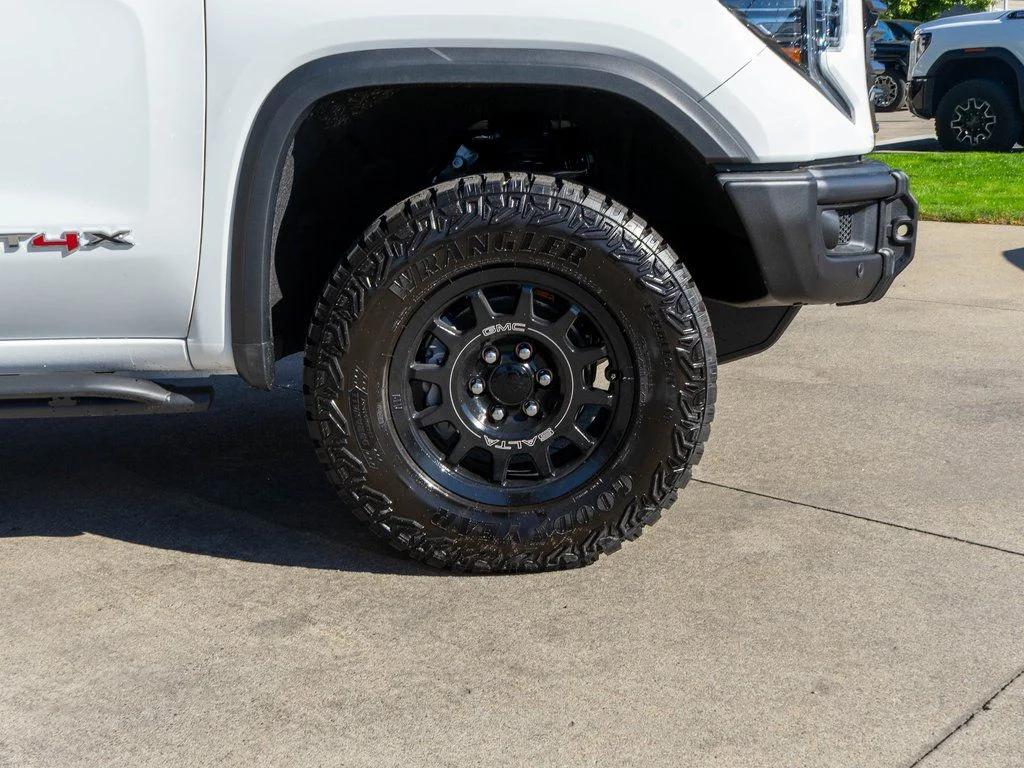New 2026 Summit White GMC AT4X image 83