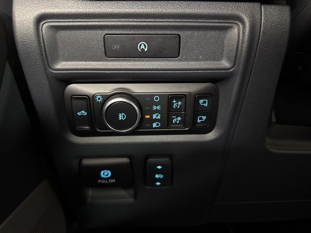 Used 2025 Black Ford Lariat image 20