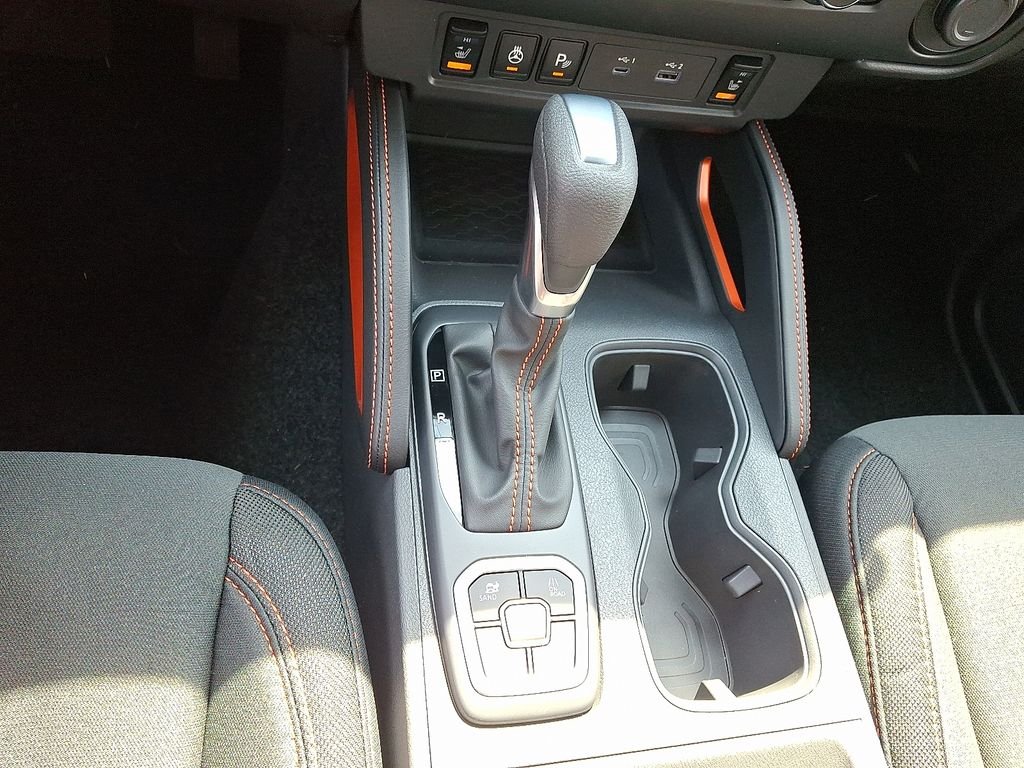 2026 Nissan Frontier — photo 9