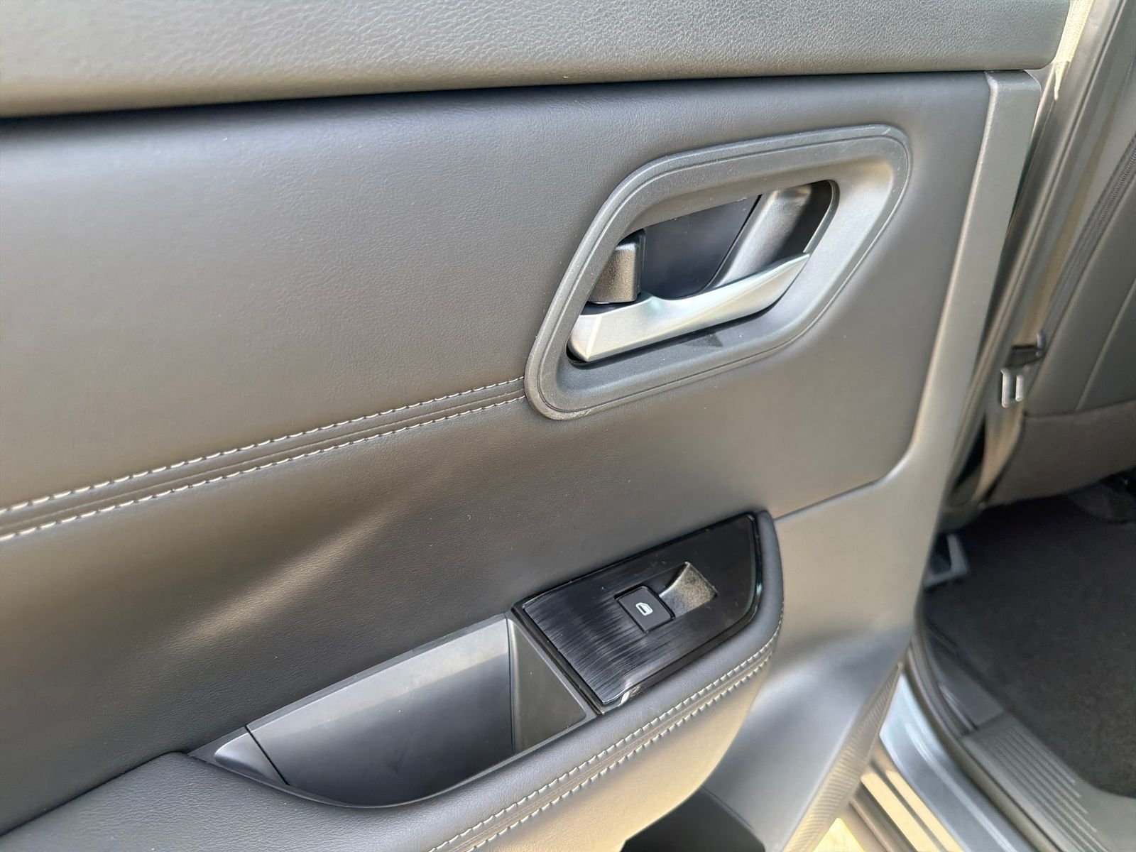 New 2026 Nissan Rogue SV 4D Sport Utility