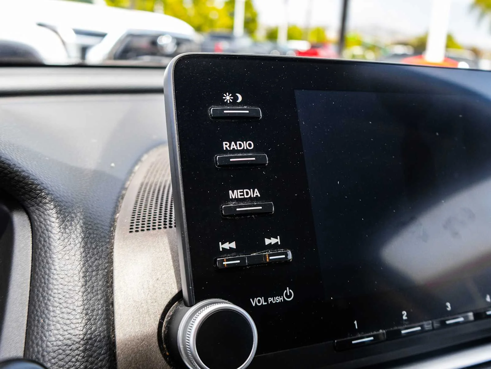 Used 2019 Crystal Black Pearl Honda LX 1.5T image 34
