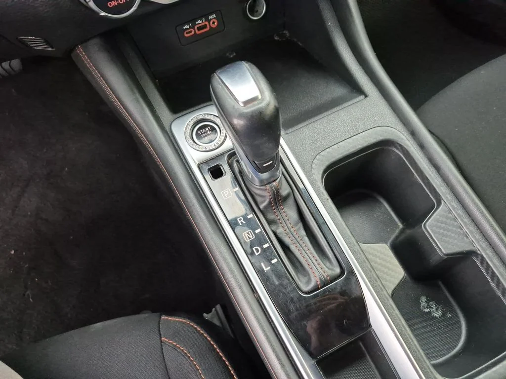 Used 2020 Gray Nissan SR image 27