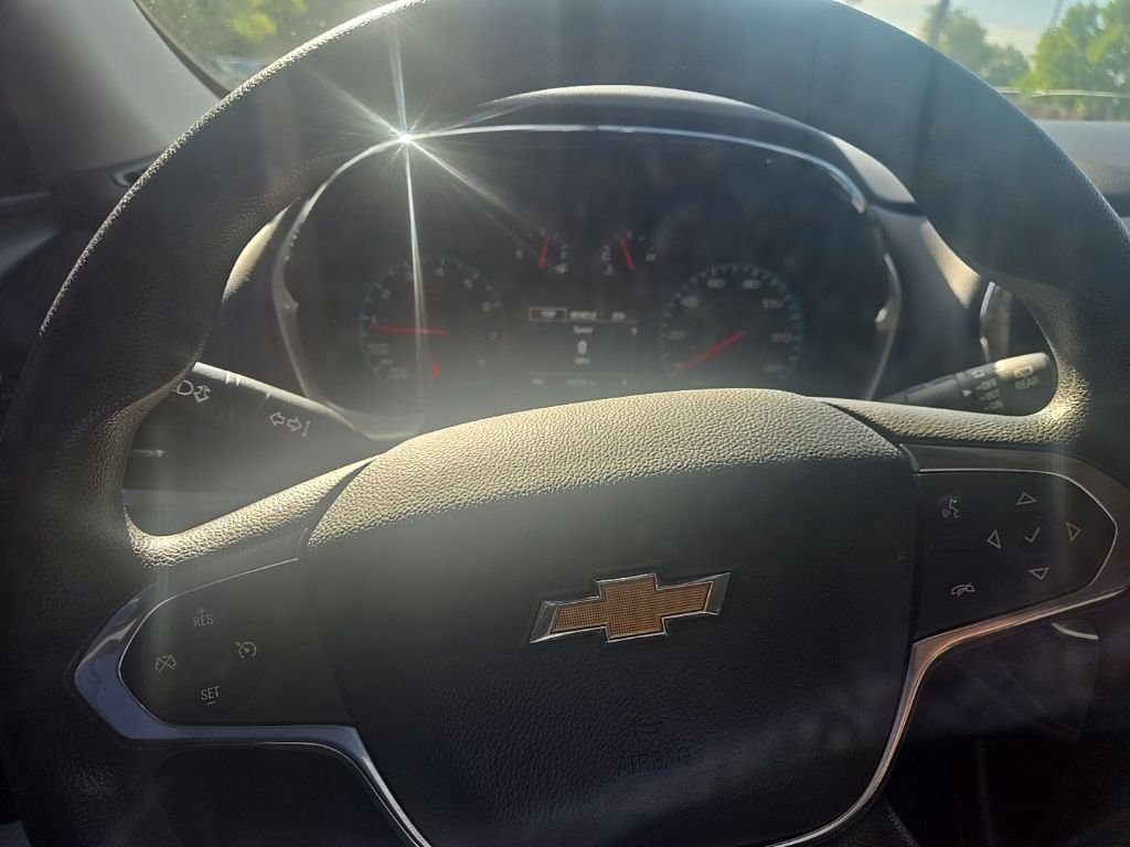 Used 2021 Gray Chevrolet LS image 15