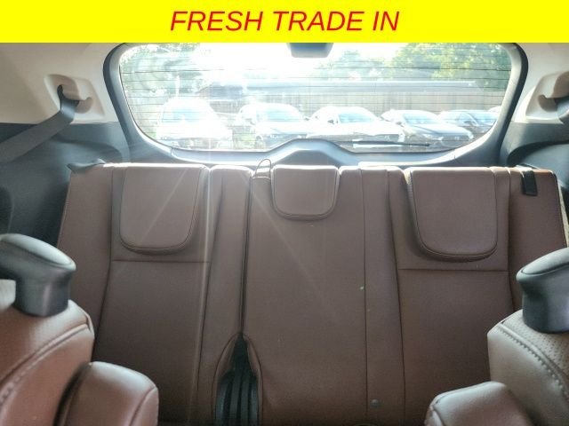 Used 2019 White Subaru Touring image 17