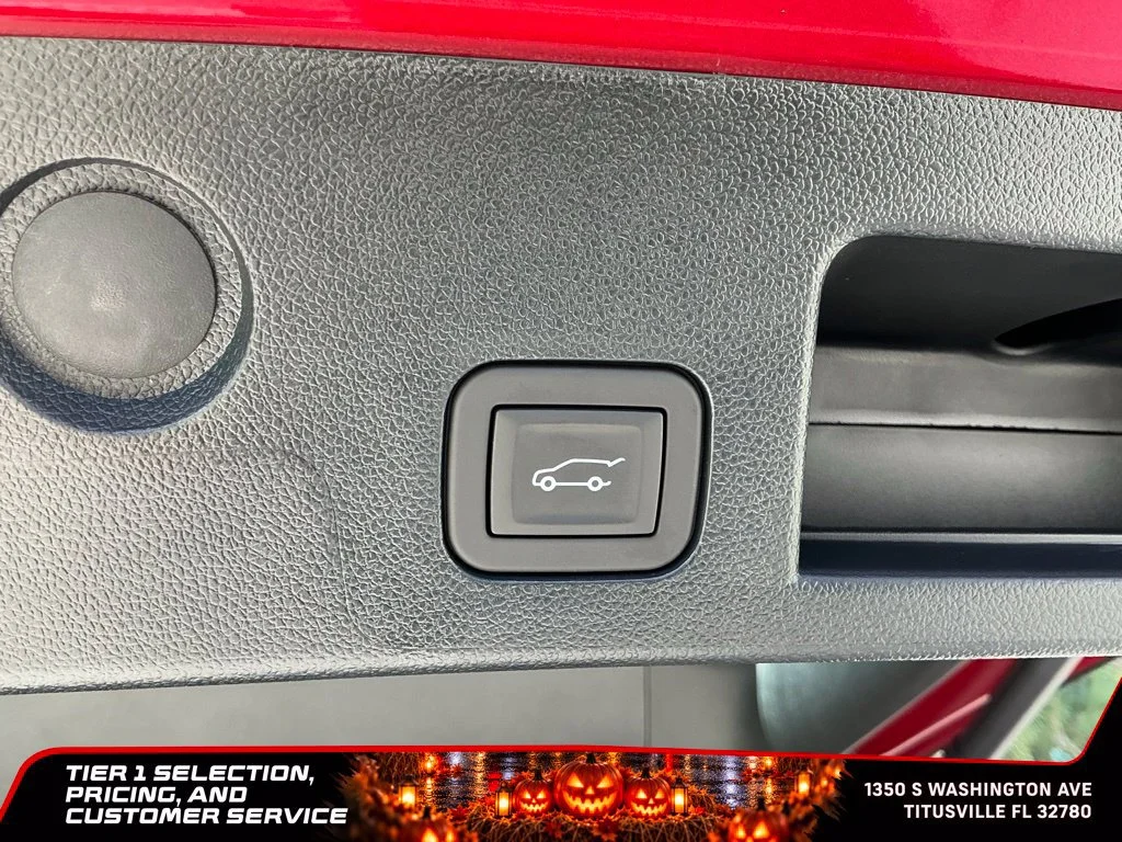 New 2027 Volcanic Red Tintcoat GMC Elevation image 20