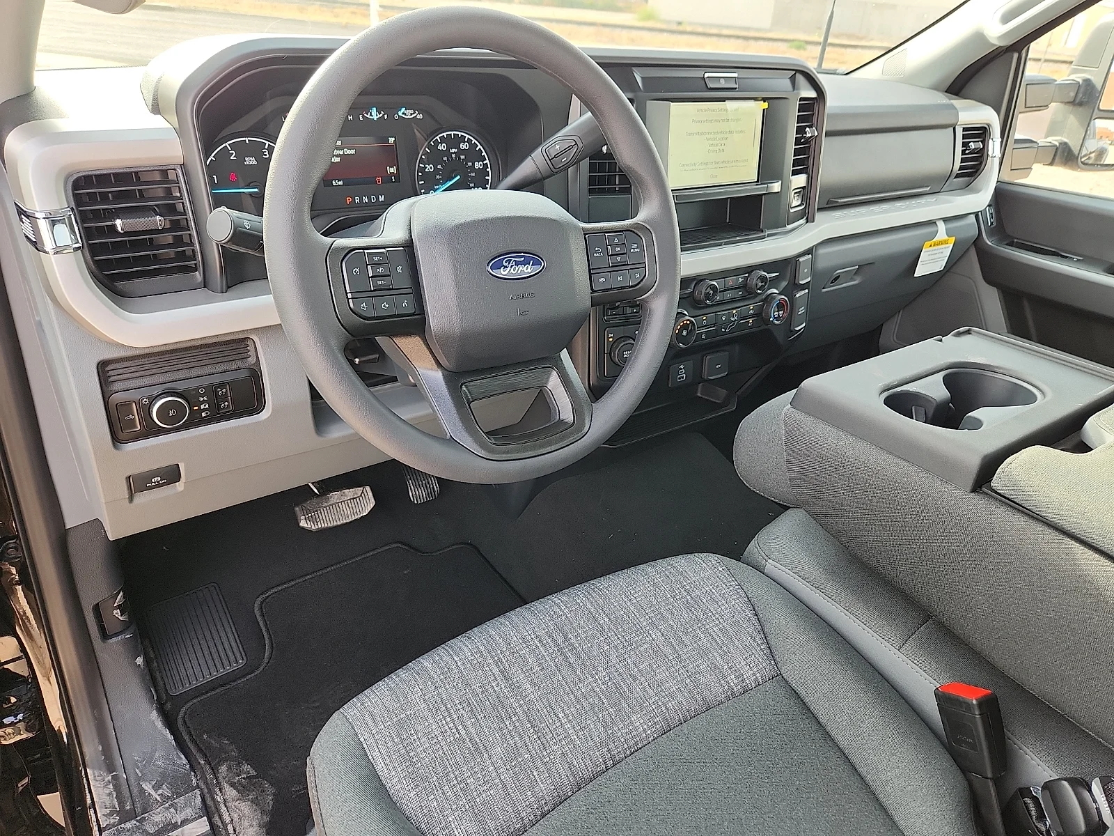 New 2027 Agate Black Metallic Ford XLT image 13
