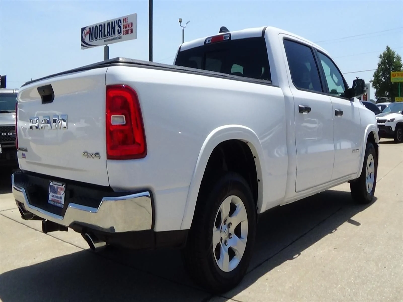 Certified Used 2025 Bright White Clear Coat (pw7) RAM Big Horn image 6