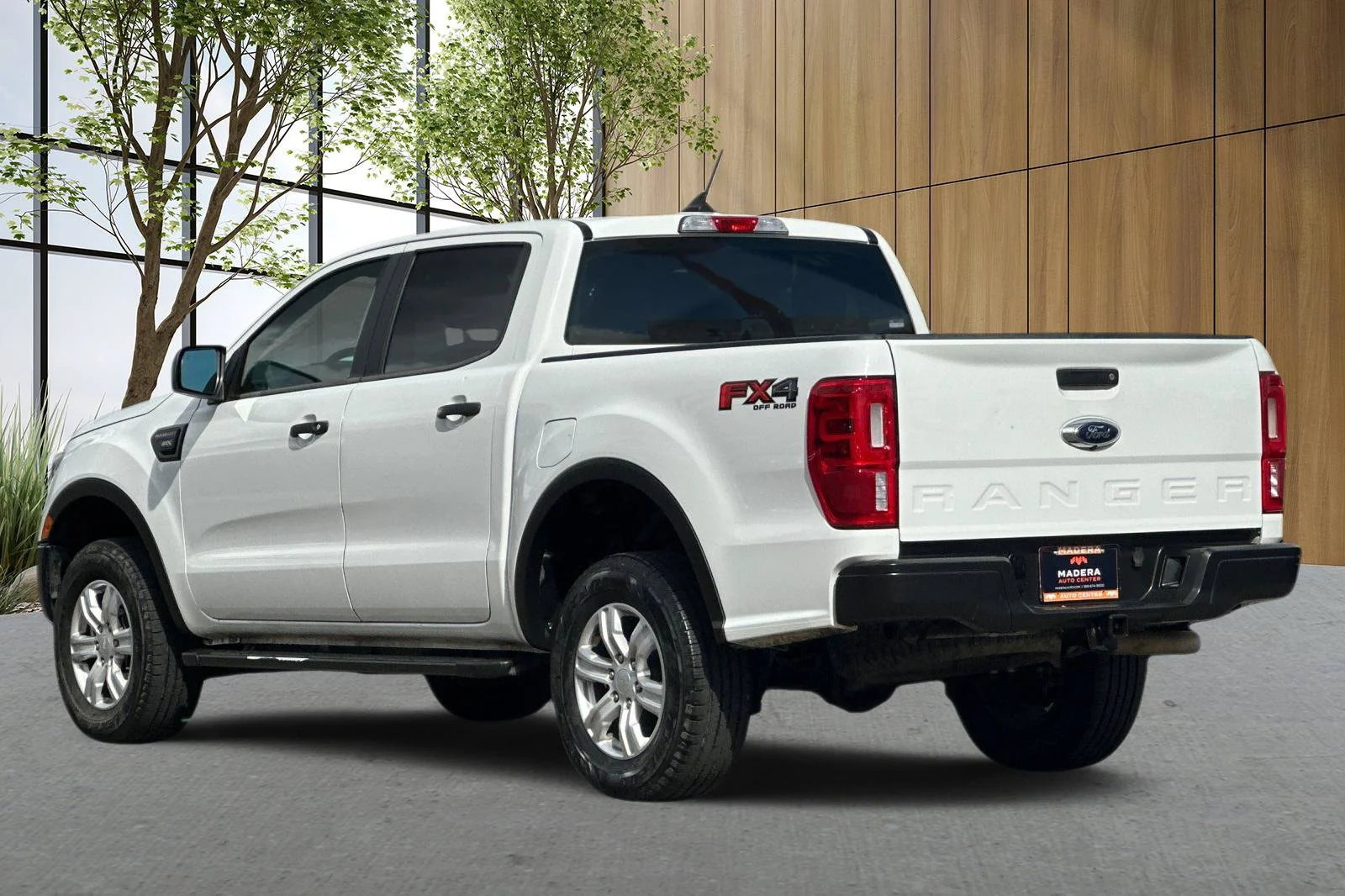 Used 2021 White Ford XL image 6