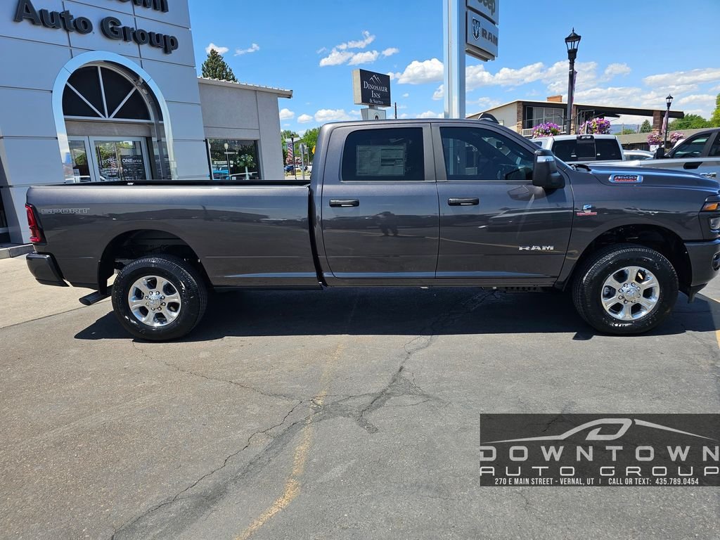 New 2026 Granite Crystal Metallic Clearcoat RAM Big Horn image 2