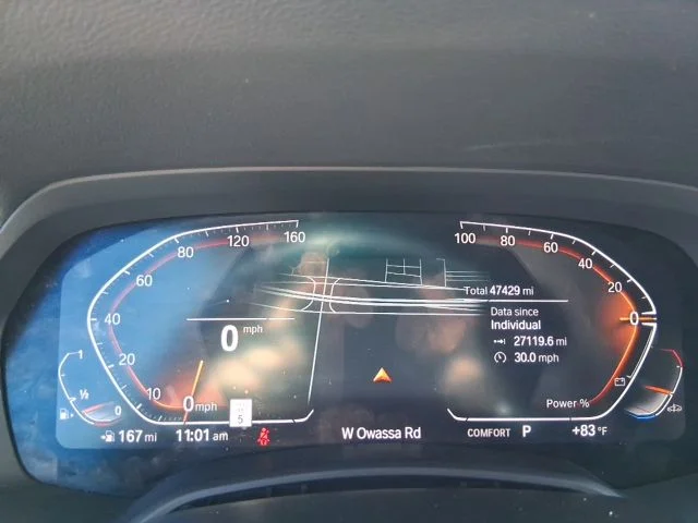 Used 2023 White BMW sDrive40i image 7