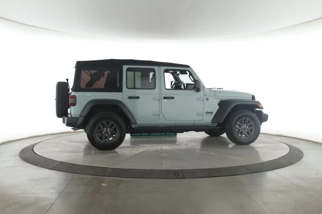 Used 2024 Gray Jeep Sport S image 6