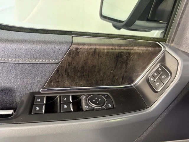 Used 2023 Silver Ford Lariat image 24
