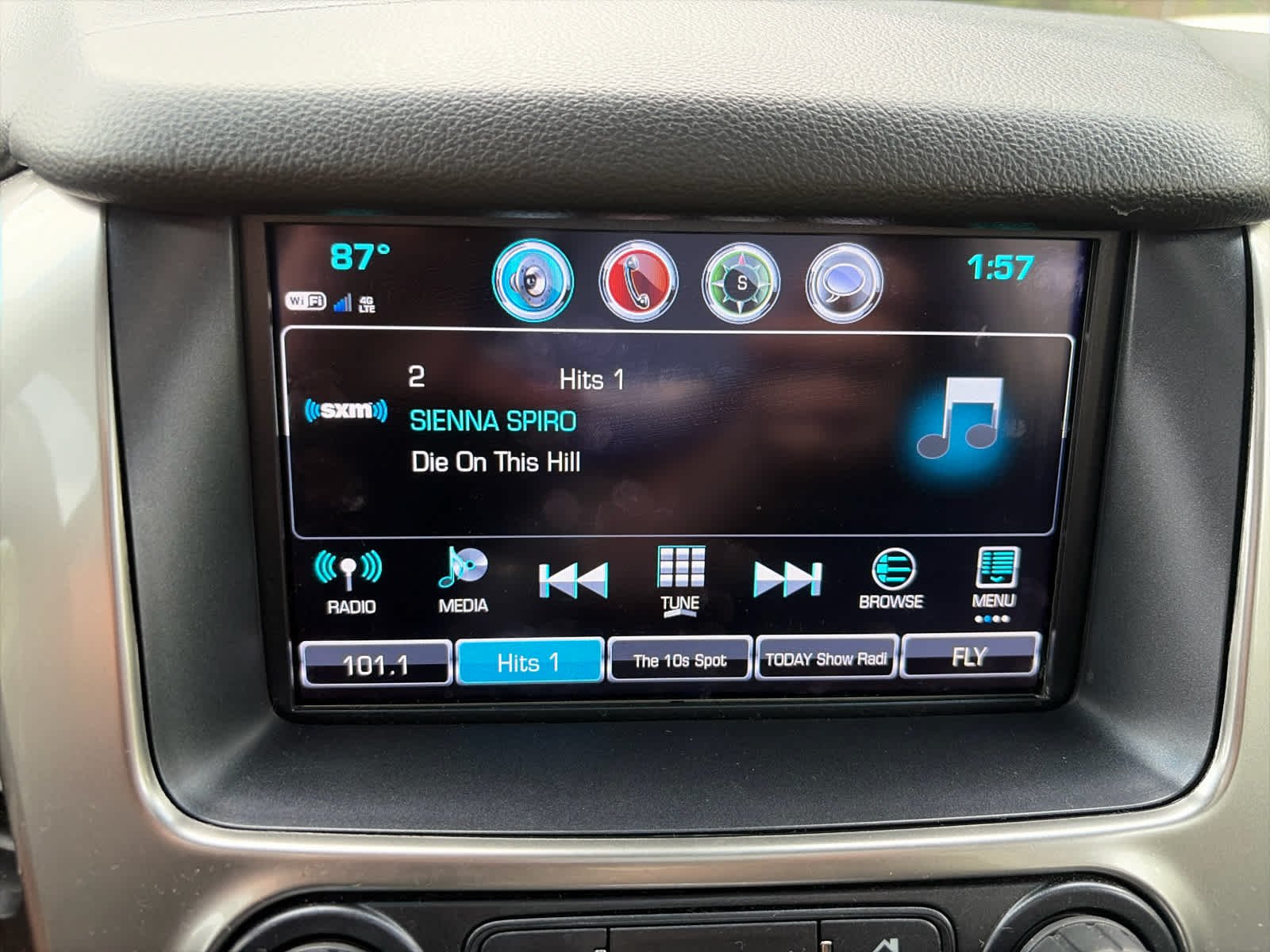 Used 2019 Shadow Gray Metallic Chevrolet Premier image 40