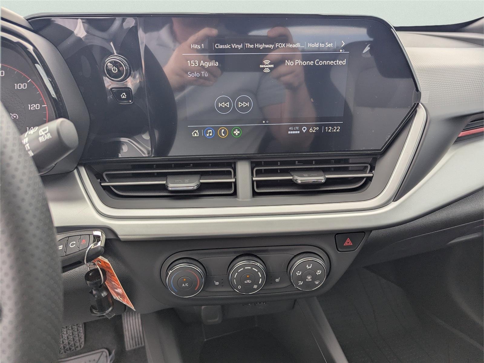 2026 Chevrolet Trax RS - Photo 18