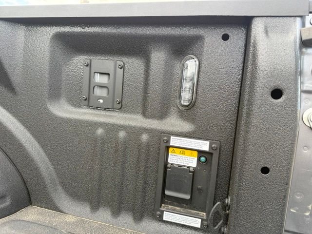 New 2026 Carbonized Gray Metallic Ford Lariat image 50