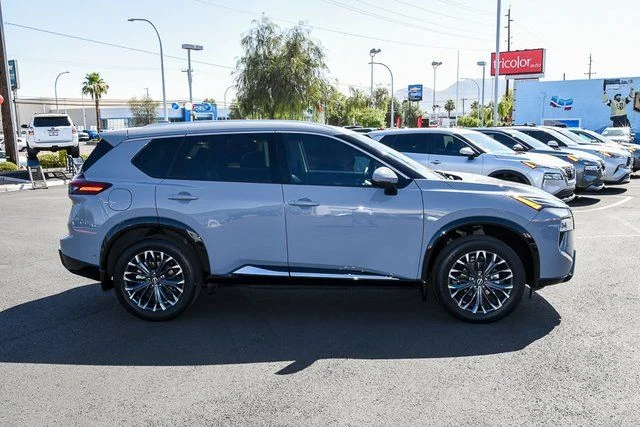 2024 Nissan Rogue Platinum - Photo 6