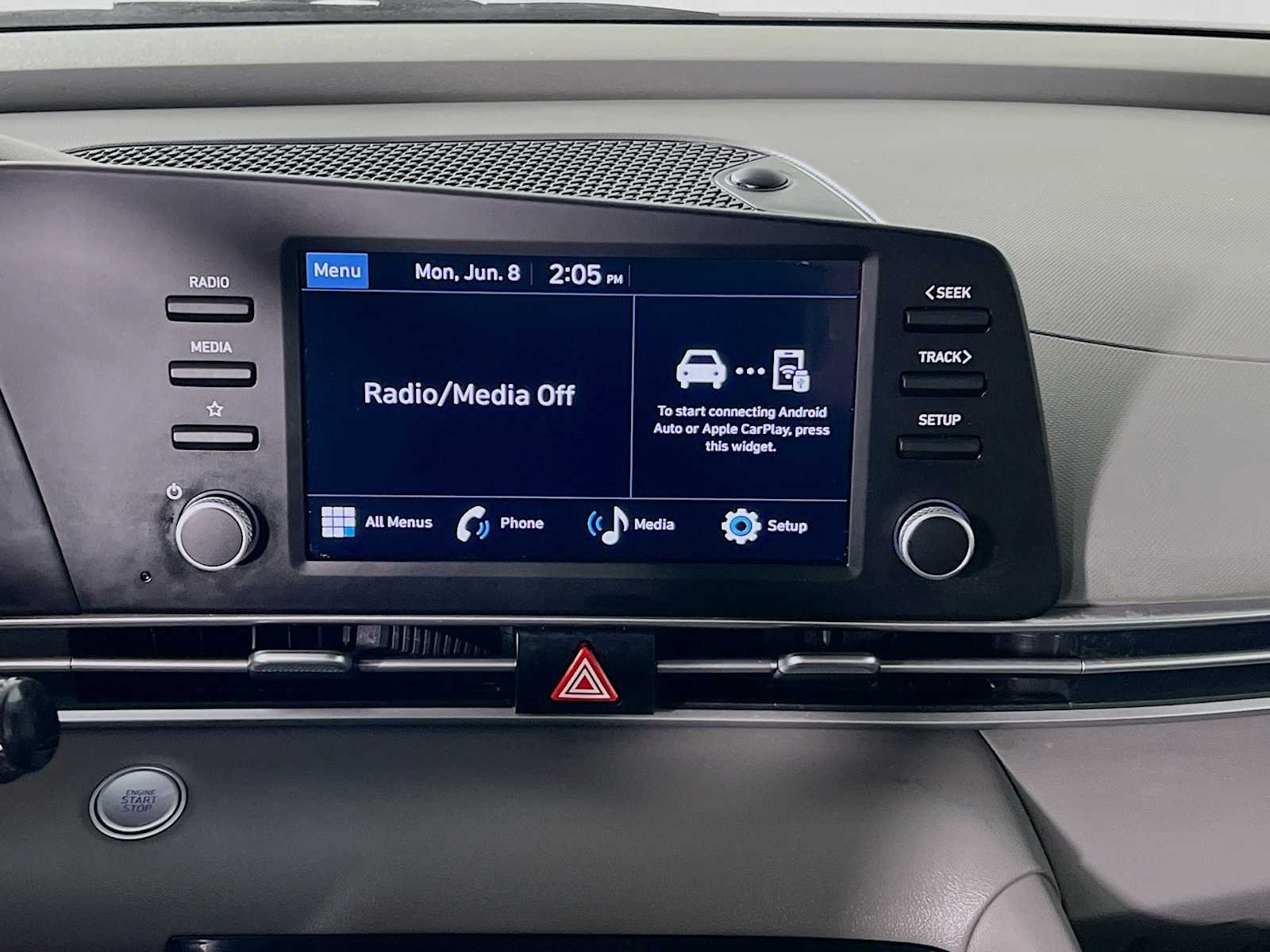 Used 2025 Abyss Black Hyundai SEL Sport image 14