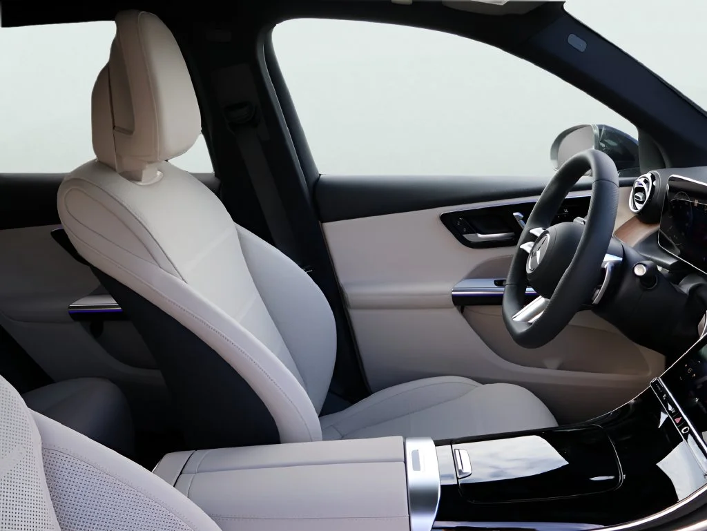 New 2027 Gray Mercedes-Benz GLC 300 image 8