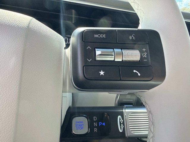 New 2027 Creamy White Pearl Hyundai SE FWD image 27