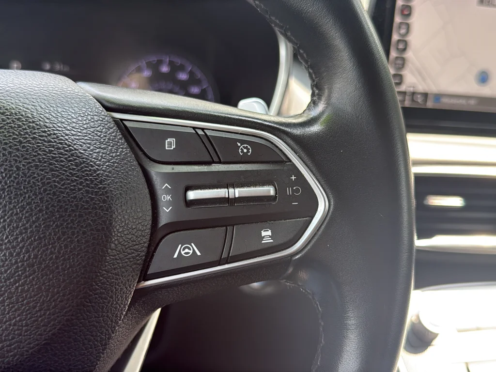 Used 2023 Blue Hyundai SEL image 17