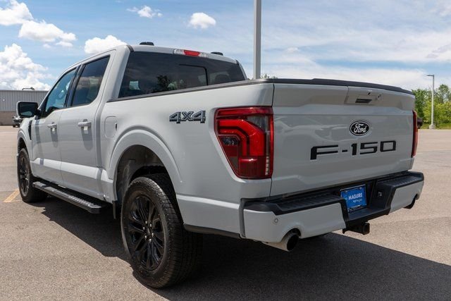 Used 2024 Gray Ford Lariat image 8