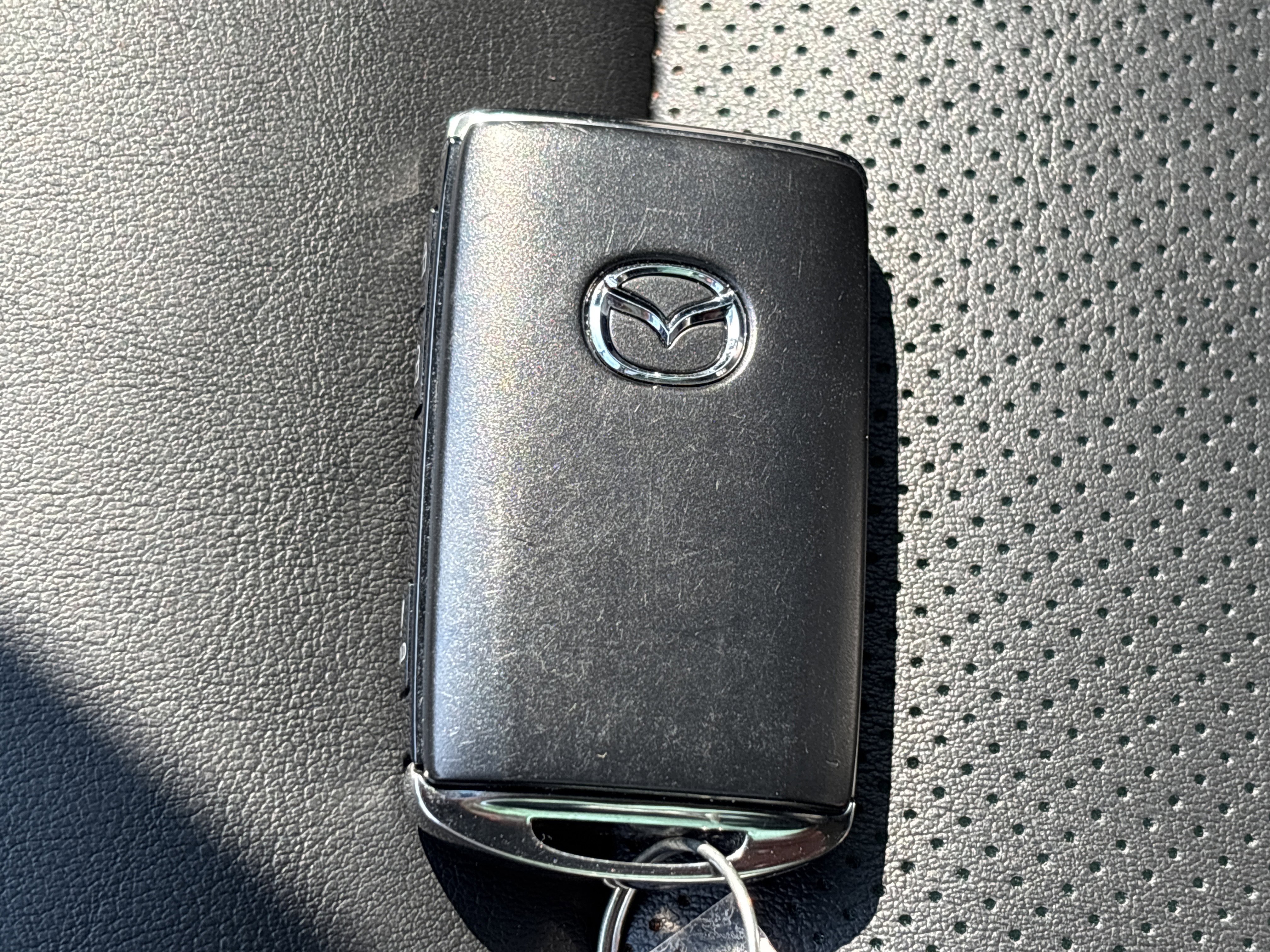 Used 2024 Rhodium White Metallic Mazda 2.5 S Select Package AWD image 40