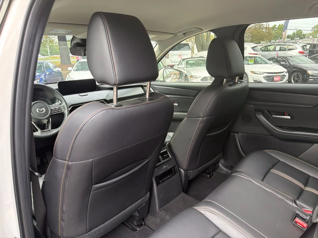 Used 2026 White Mazda 3.3 Turbo Select image 12