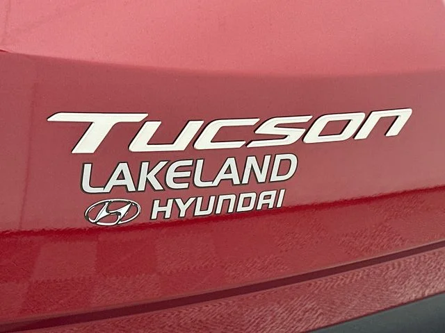 New 2026 Hyundai TUCSON SE