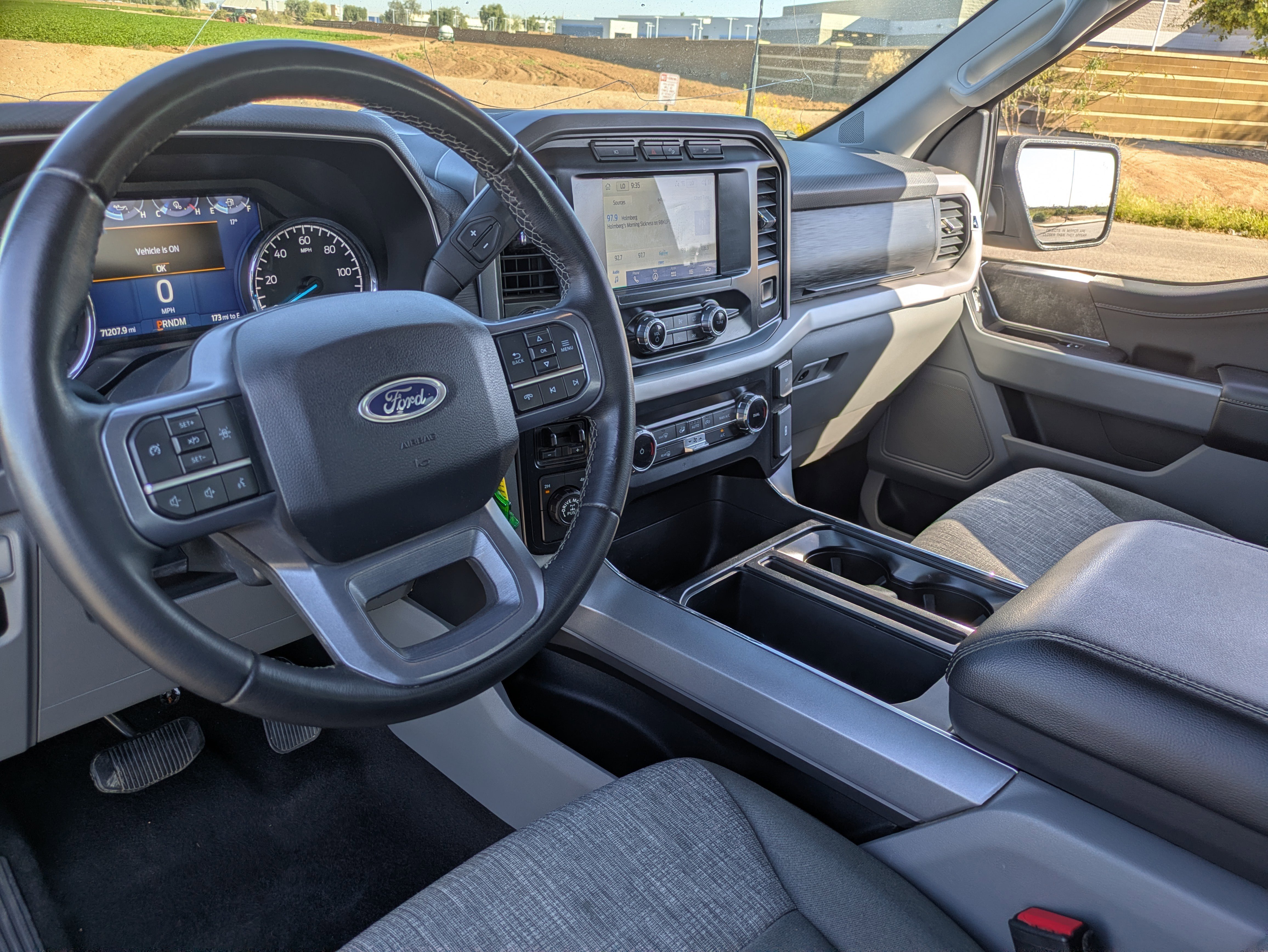 Used 2023 Bronze Ford XLT image 17