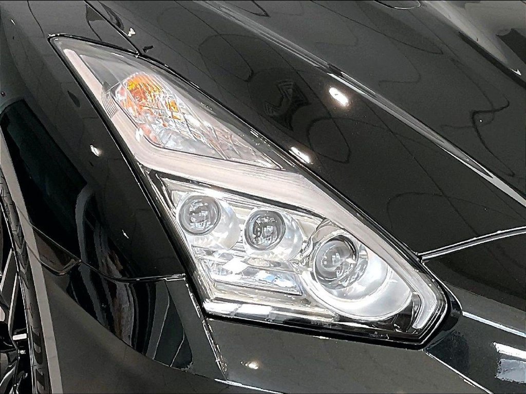 Used 2024 Black Nissan Premium image 31