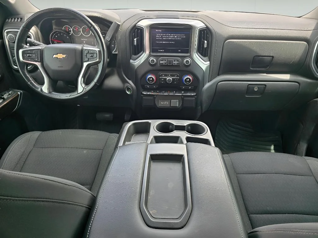 Used 2020 Shadow Gray Metallic Chevrolet LT image 13