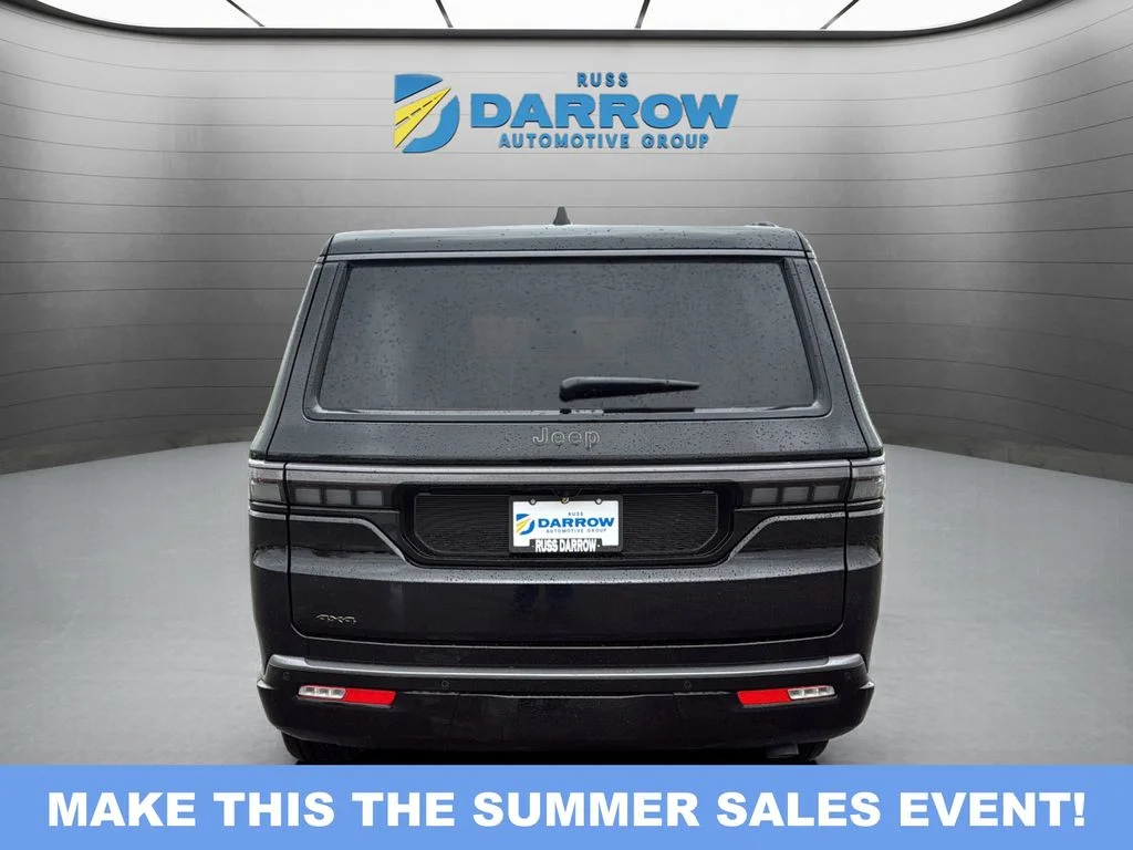 New 2026 High Gloss Black Exterior Paint Jeep Limited Reserve image 4