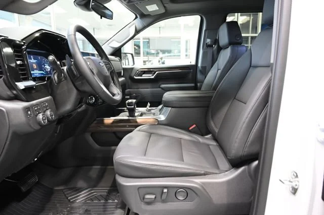 New 2026 Summit White Chevrolet LT Trail Boss image 10