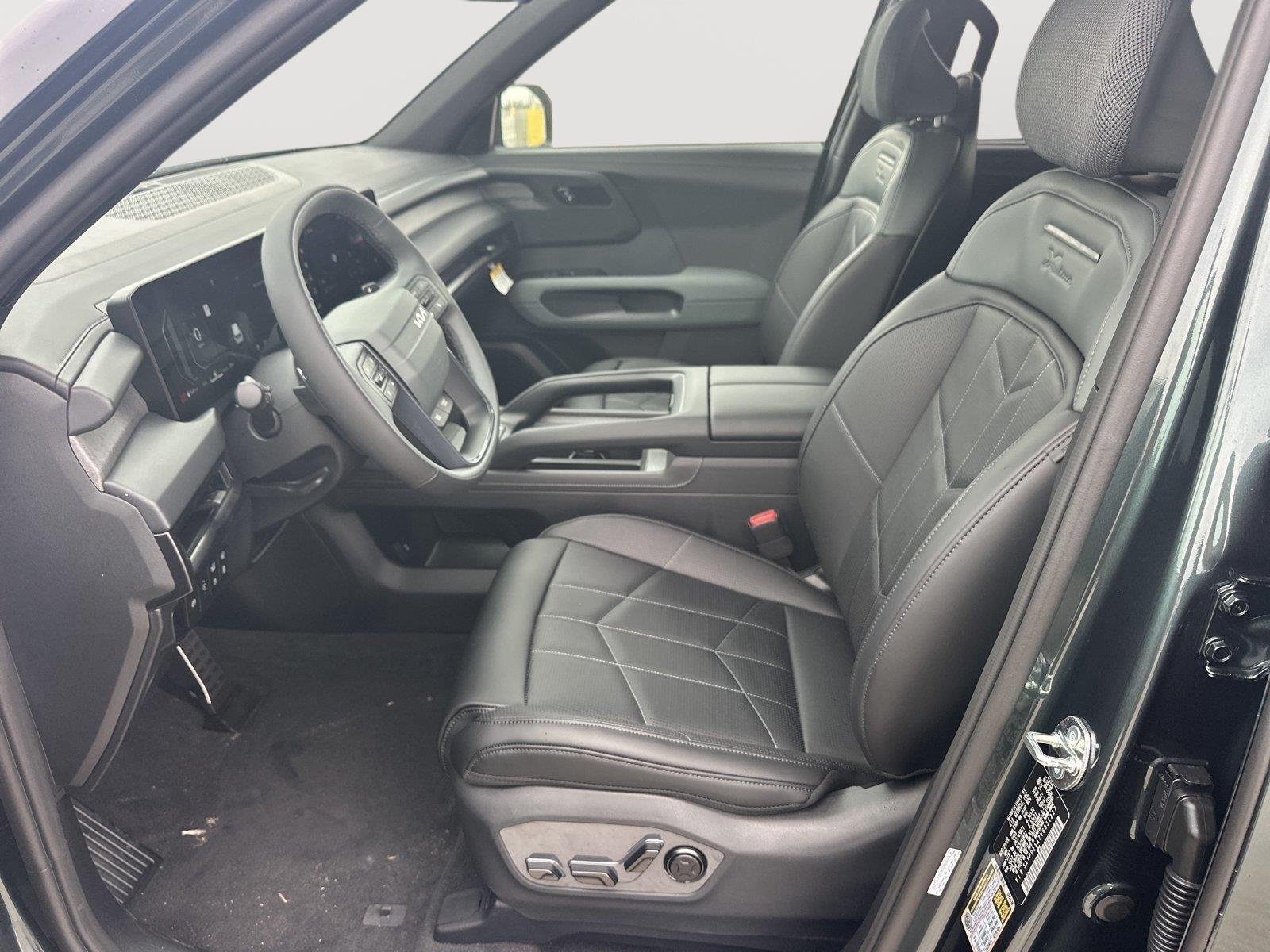 New 2027 BZG/BLACK JADE Kia X-Line SX image 8