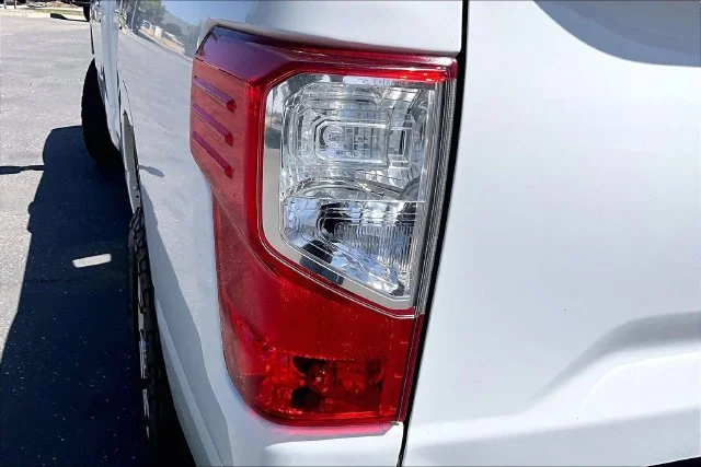Used 2017 Glacier White Nissan SV image 26