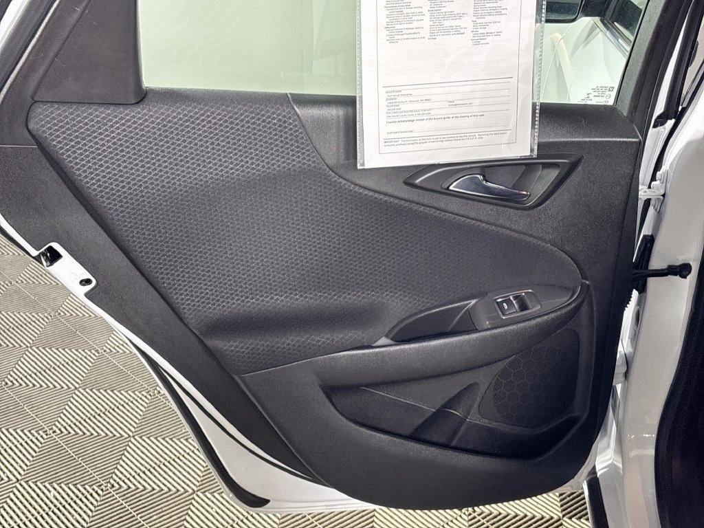 Used 2023 Summit White Chevrolet LT image 17