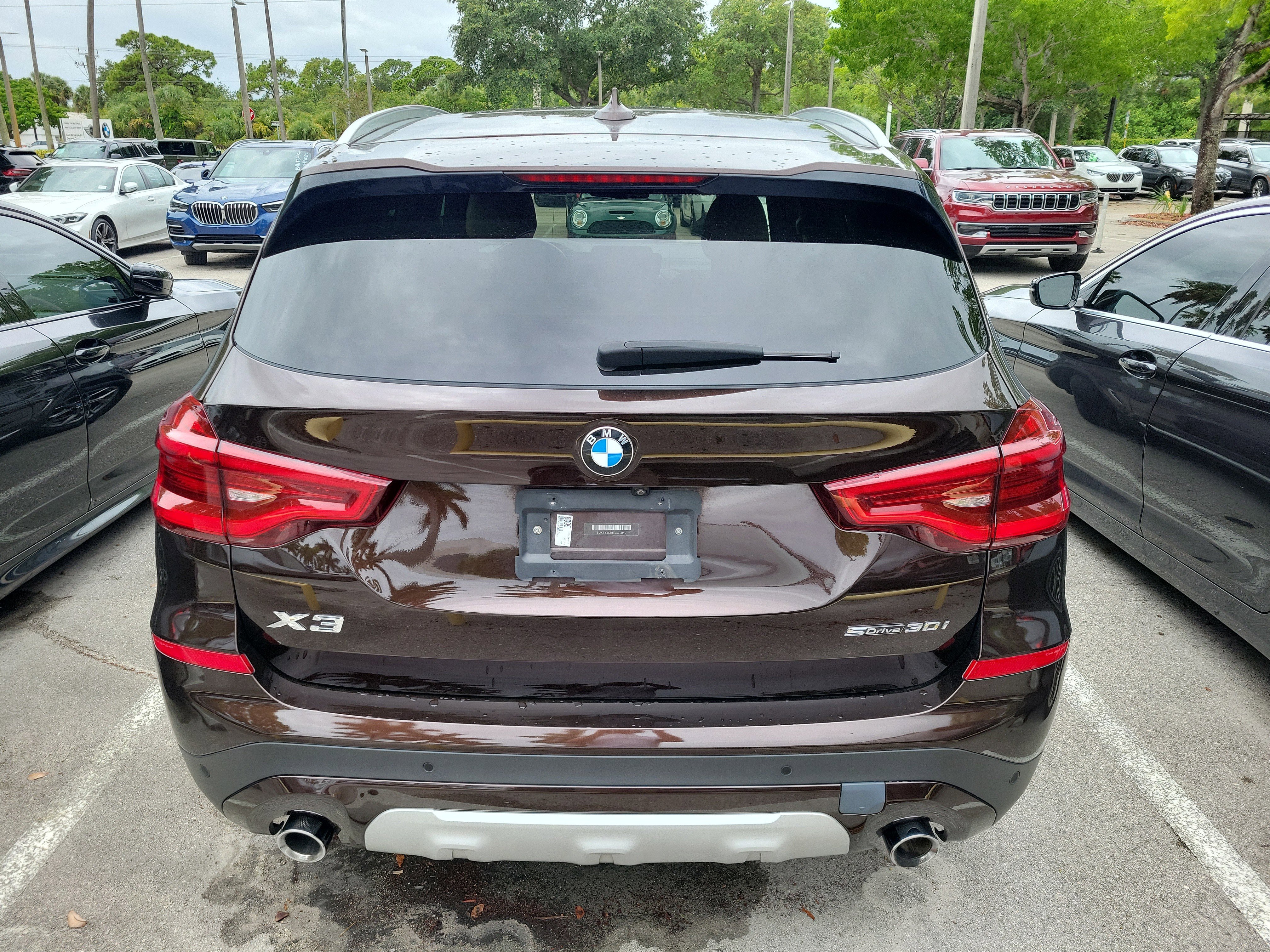 Used 2020 Terra Brown Metallic BMW sDrive30i image 7