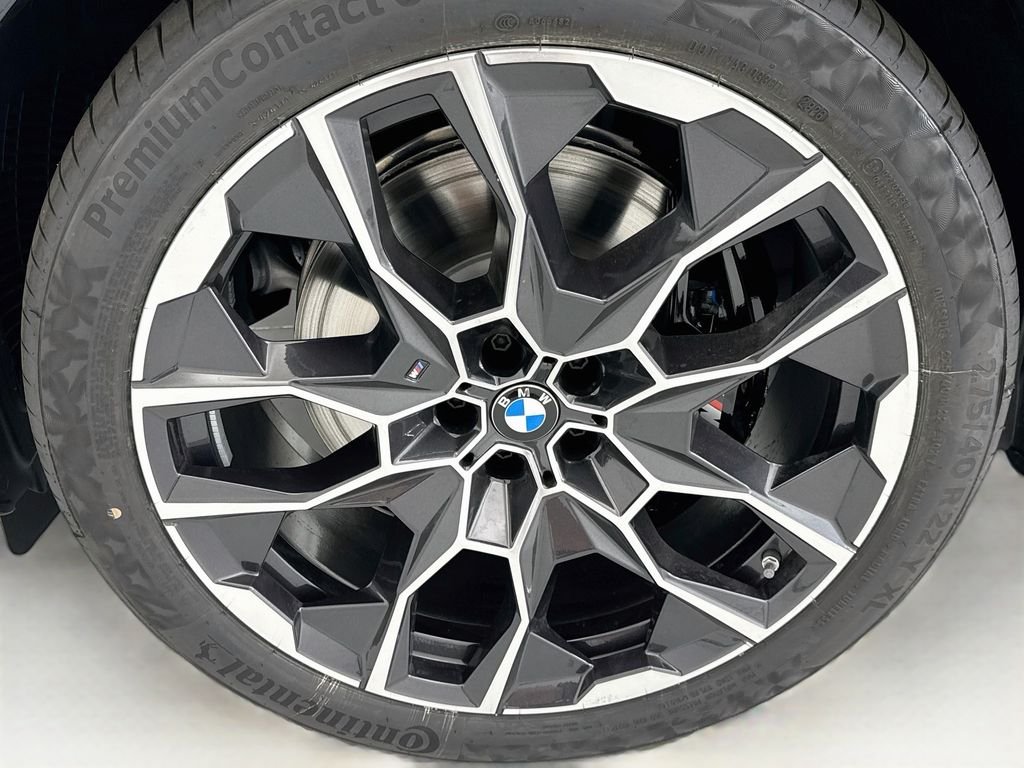 New 2027 Carbon Black Metallic BMW xDrive40i image 29